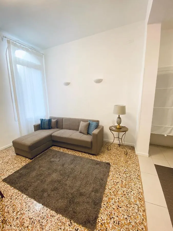 Apartment Esclusivo Appartamento A Rialto Venice Italy